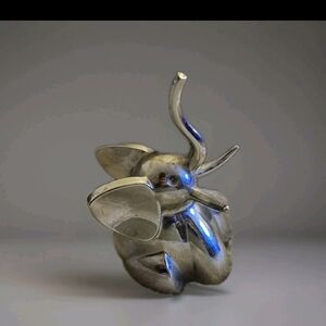 Silver Elephant Figurine Ring Holder Home Art Decor - Silver